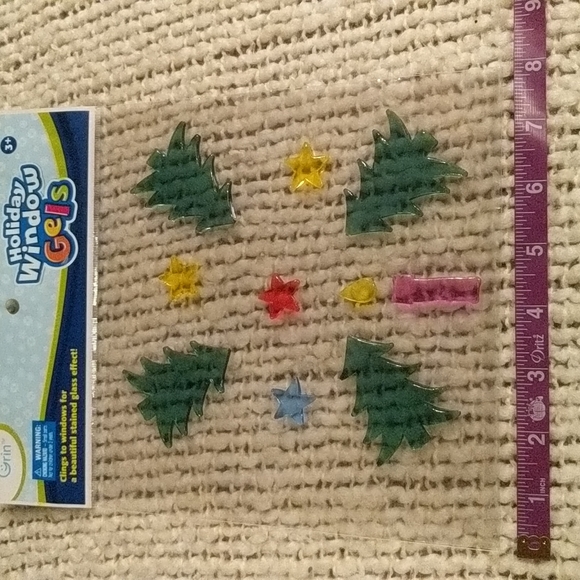 Holiday Window Gel Clings (3 New Packs) - Picture 6 of 8